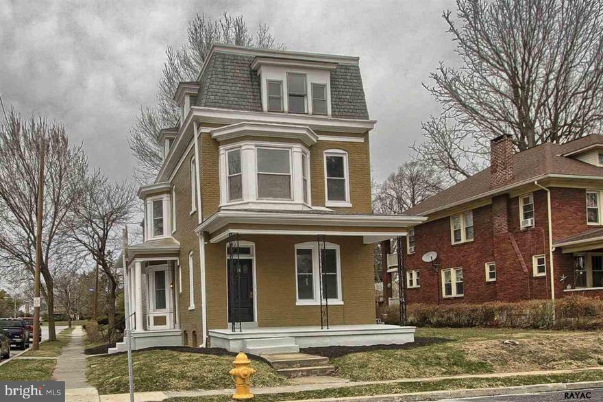A beautiful blend of modernization & old school charm! All of the craftsmanship of this 1900's home has been highlighted. Refinished wood floors throughout, tall ceilings & an additional vaulted room off the kitchen! Huge bedrooms & 2 luxury baths. Not your basic cookie cutter remodel! This one has some style! Come see!