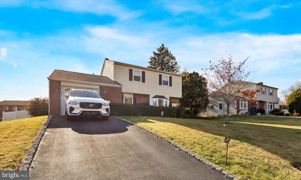 Photo of 756 Burdett Dr, UPPER CHICHESTER, PA 19014 (MLS # PADE2103724)