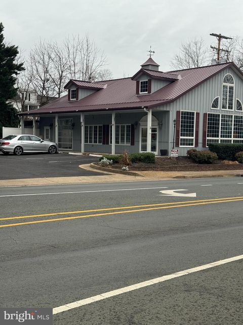 Photo of 211 W Evans Street, CULPEPER, VA 22701 (MLS # VACU2012108)