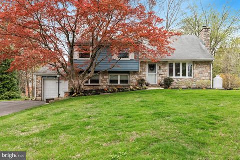 142 HOMESTEAD DRIVE DOYLESTOWN PA 18901
