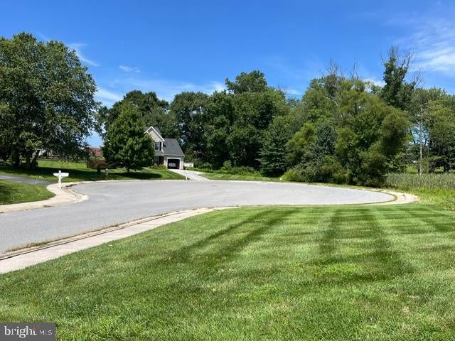 611 QUILL COURT