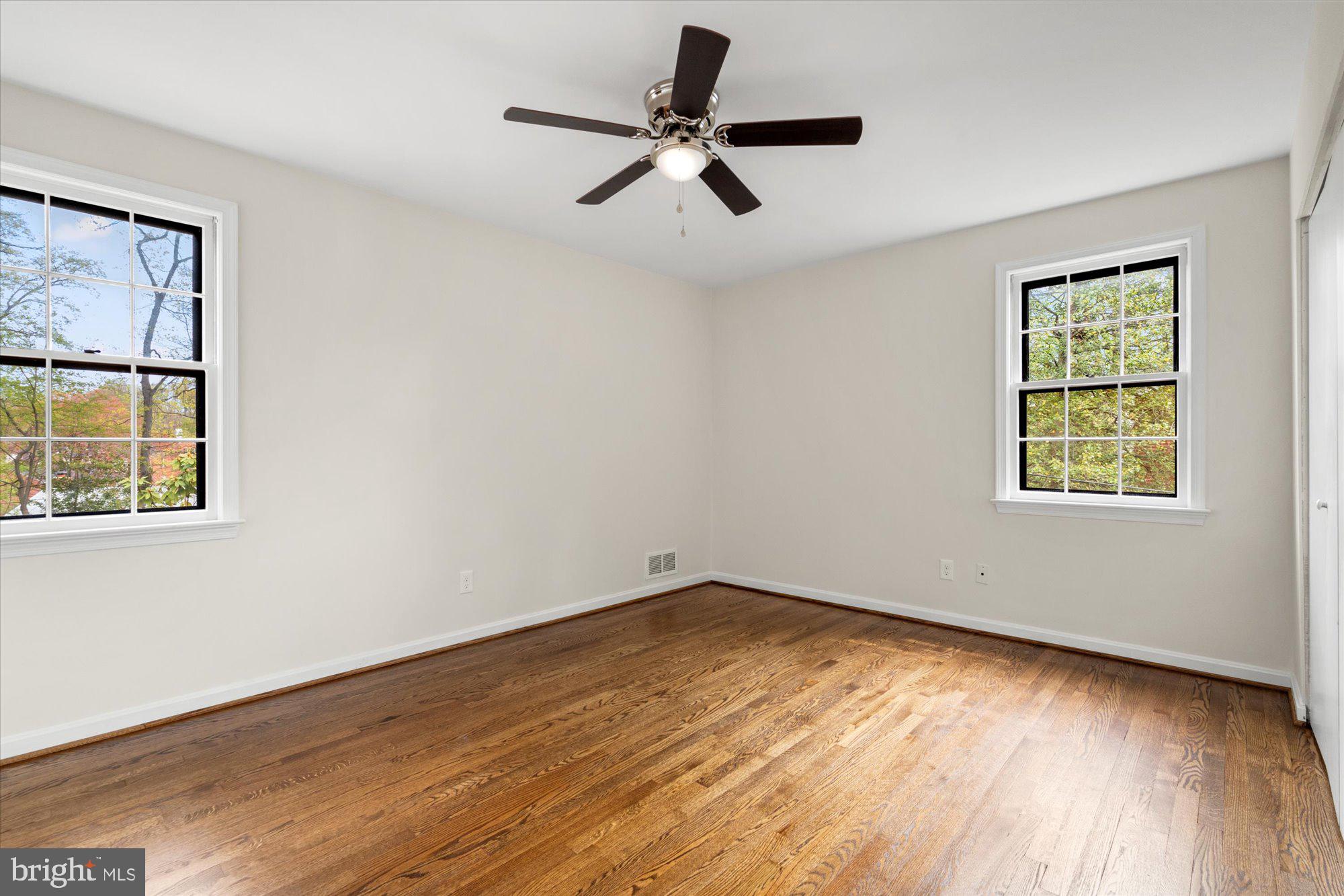 WILLOW WOODS - Residential