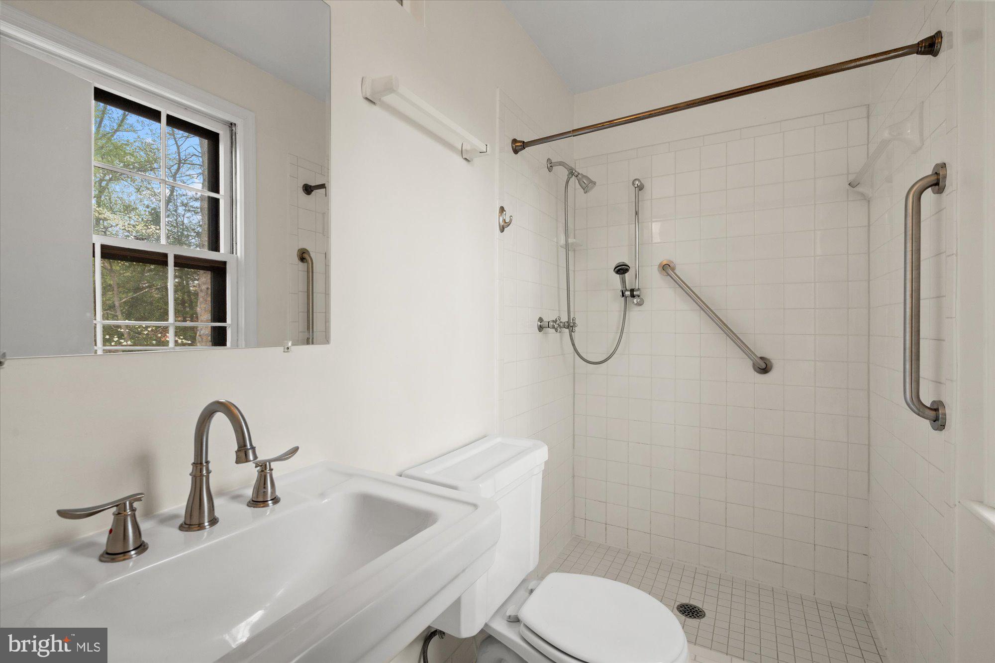 WILLOW WOODS - Residential