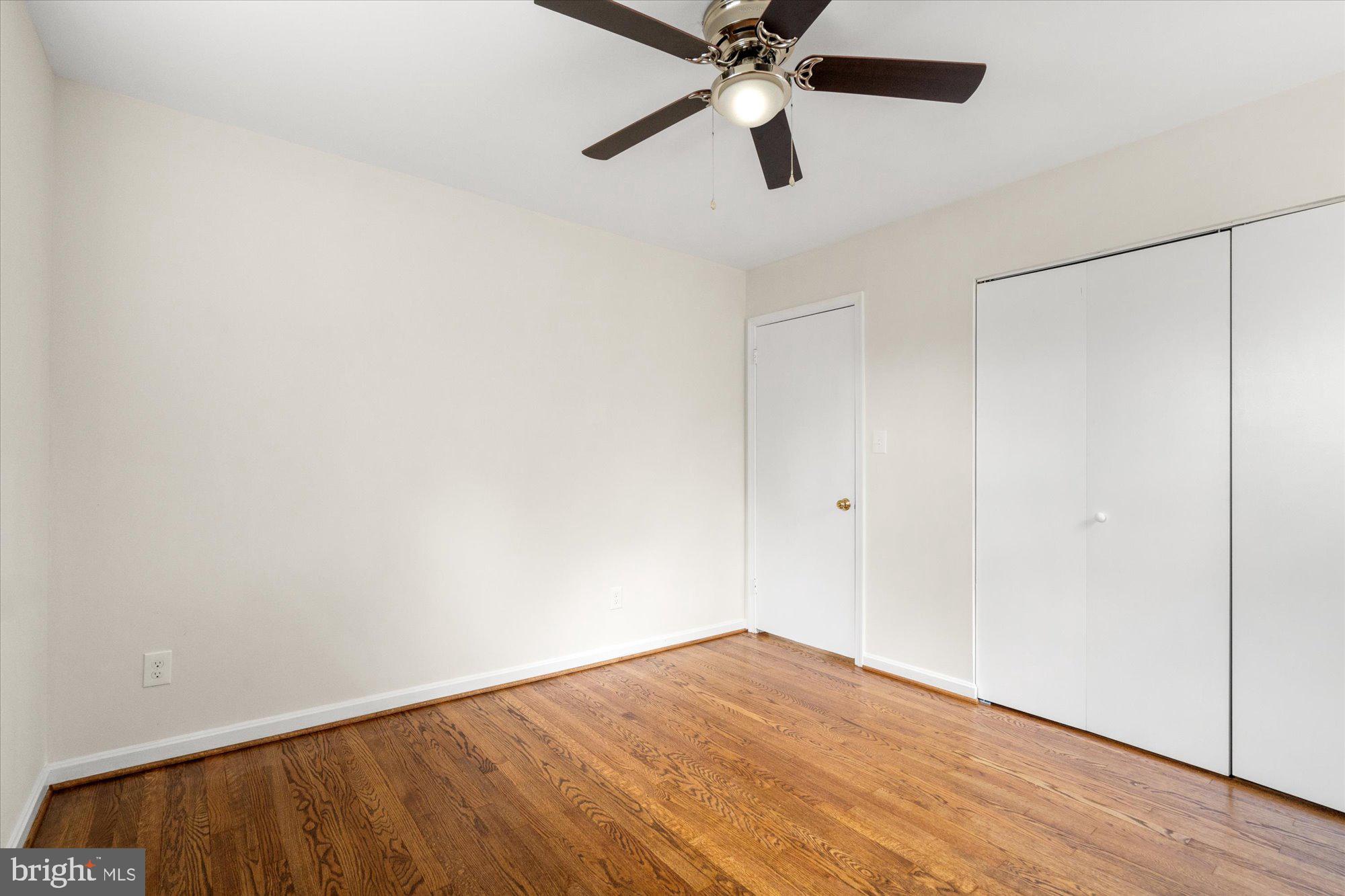 WILLOW WOODS - Residential