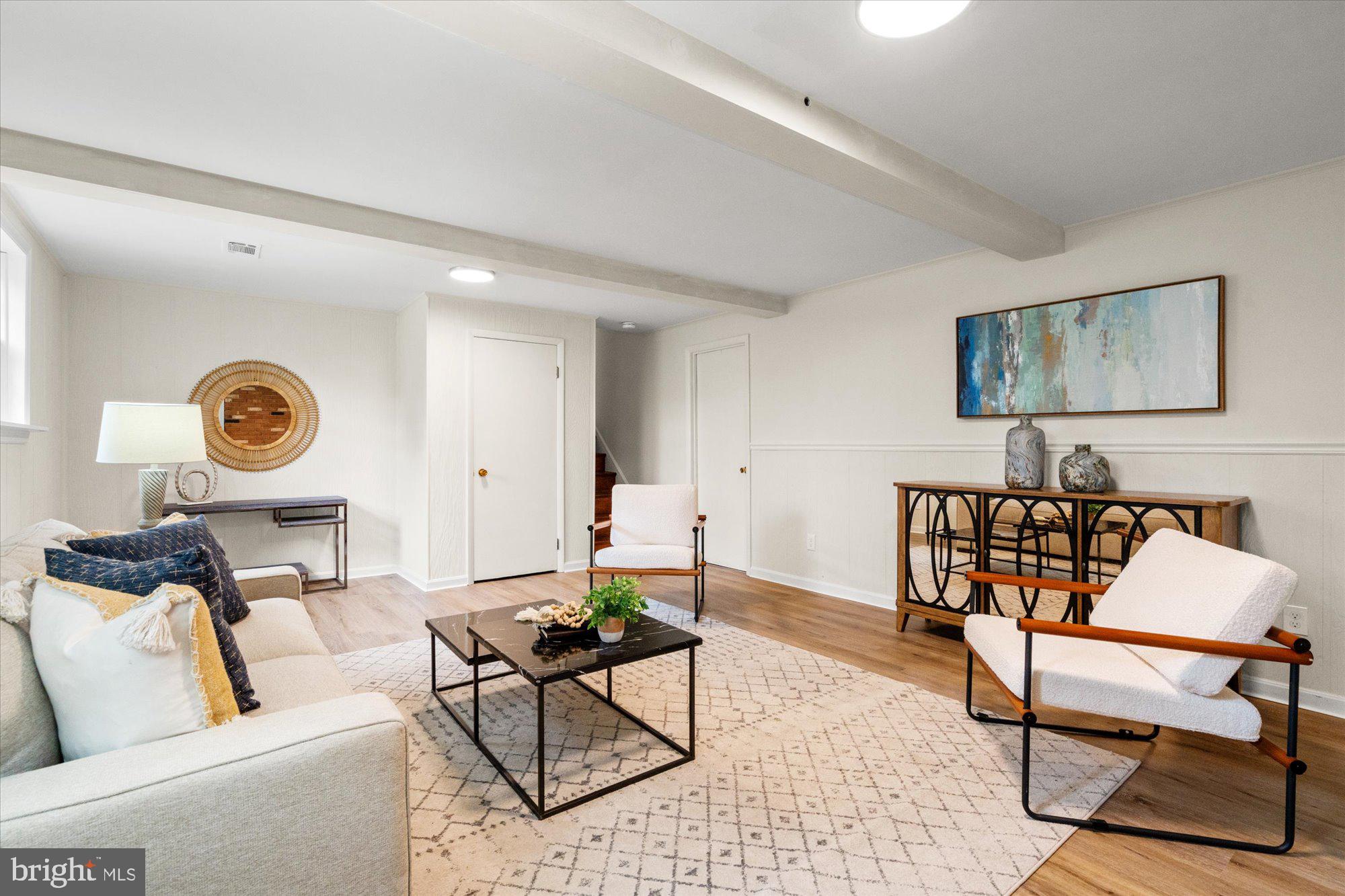 WILLOW WOODS - Residential