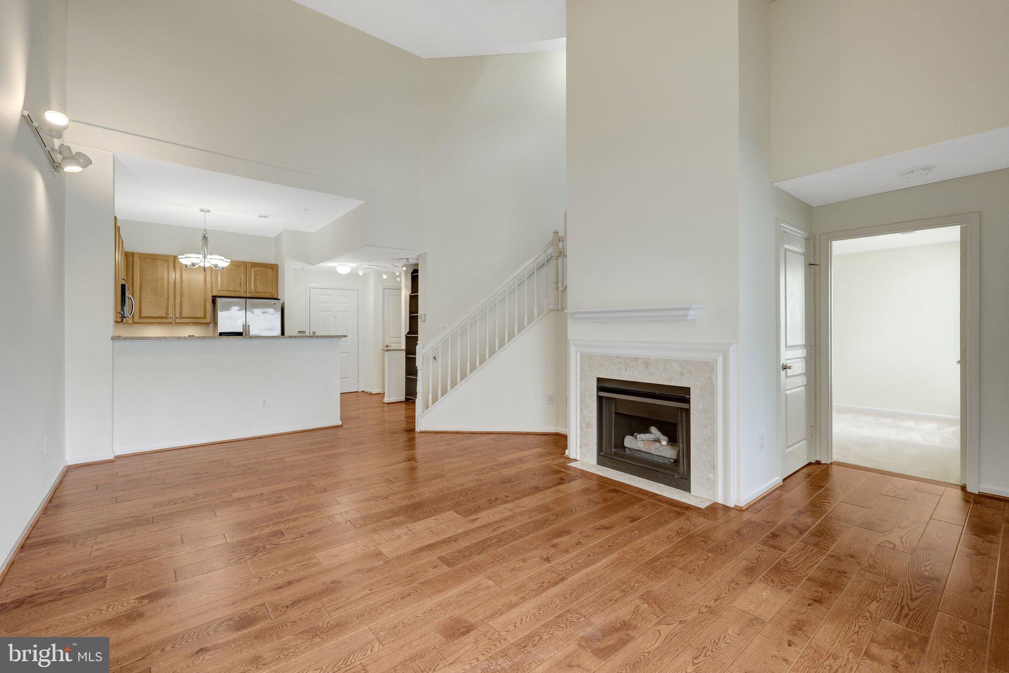 MARKET STREET AT TOWN CENTER - Residential