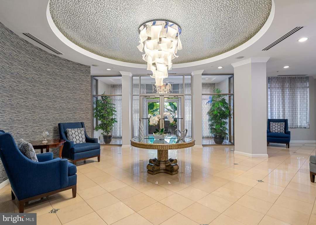 MARKET STREET AT TOWN CENTER - Residential