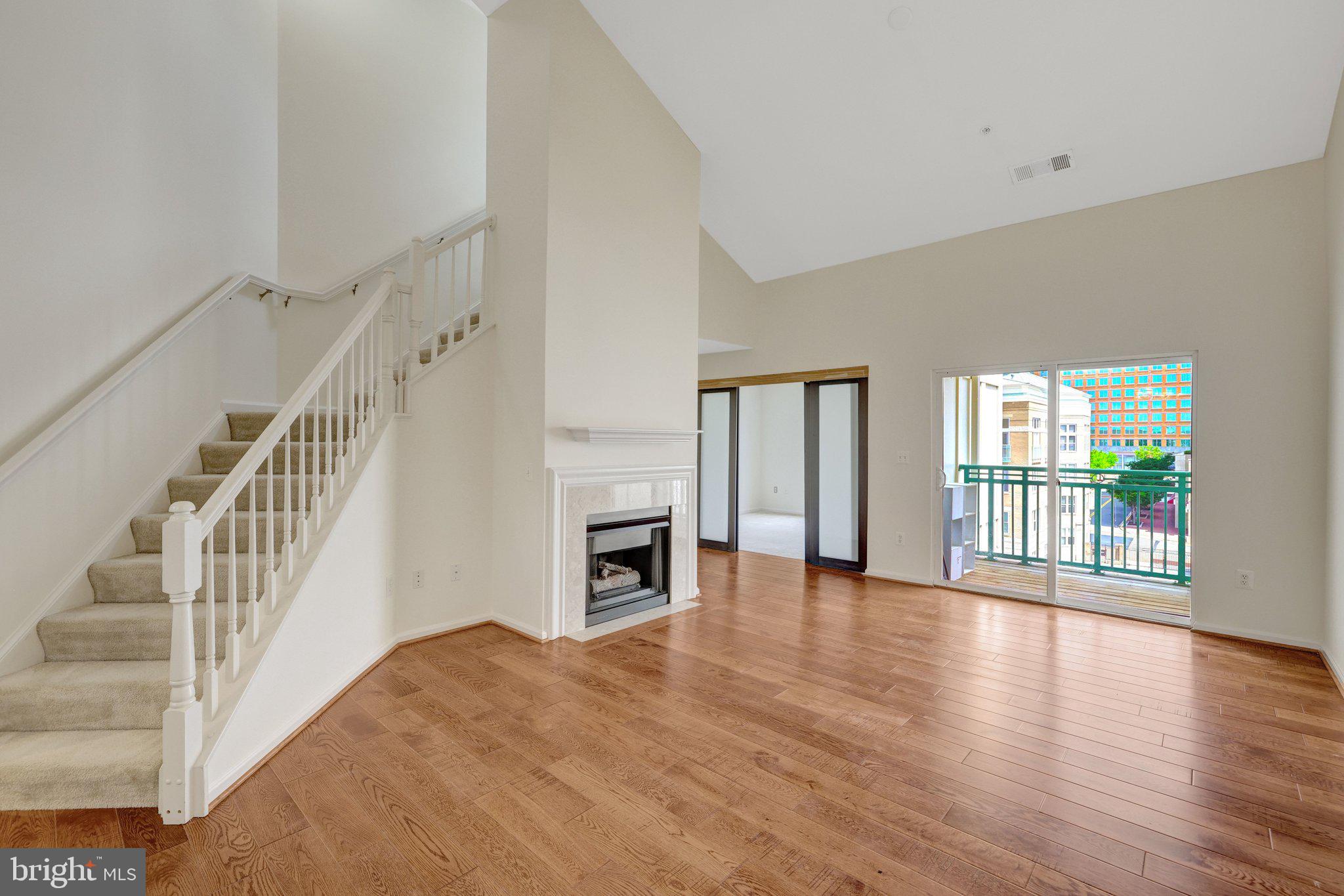 MARKET STREET AT TOWN CENTER - Residential