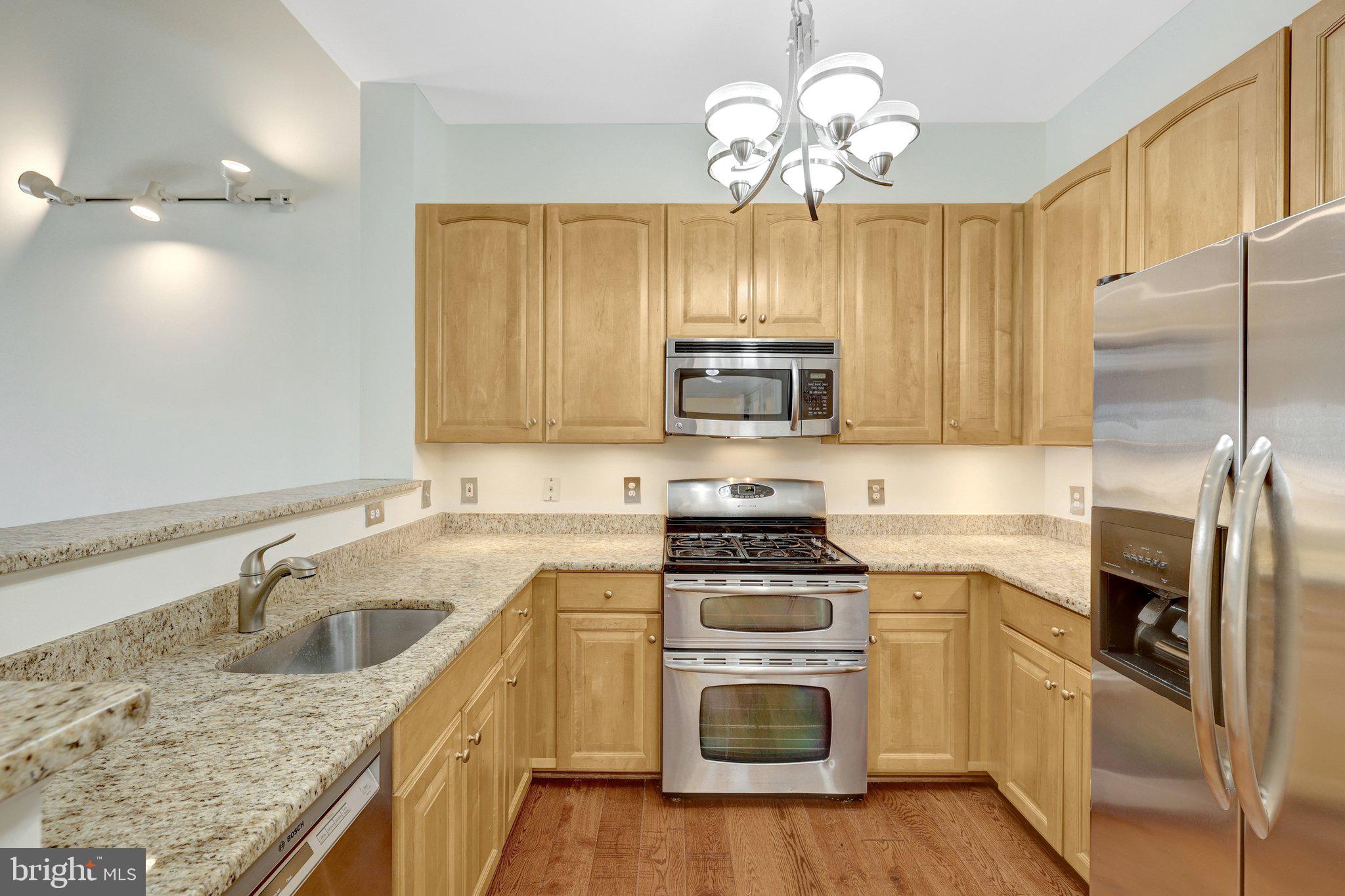 MARKET STREET AT TOWN CENTER - Residential