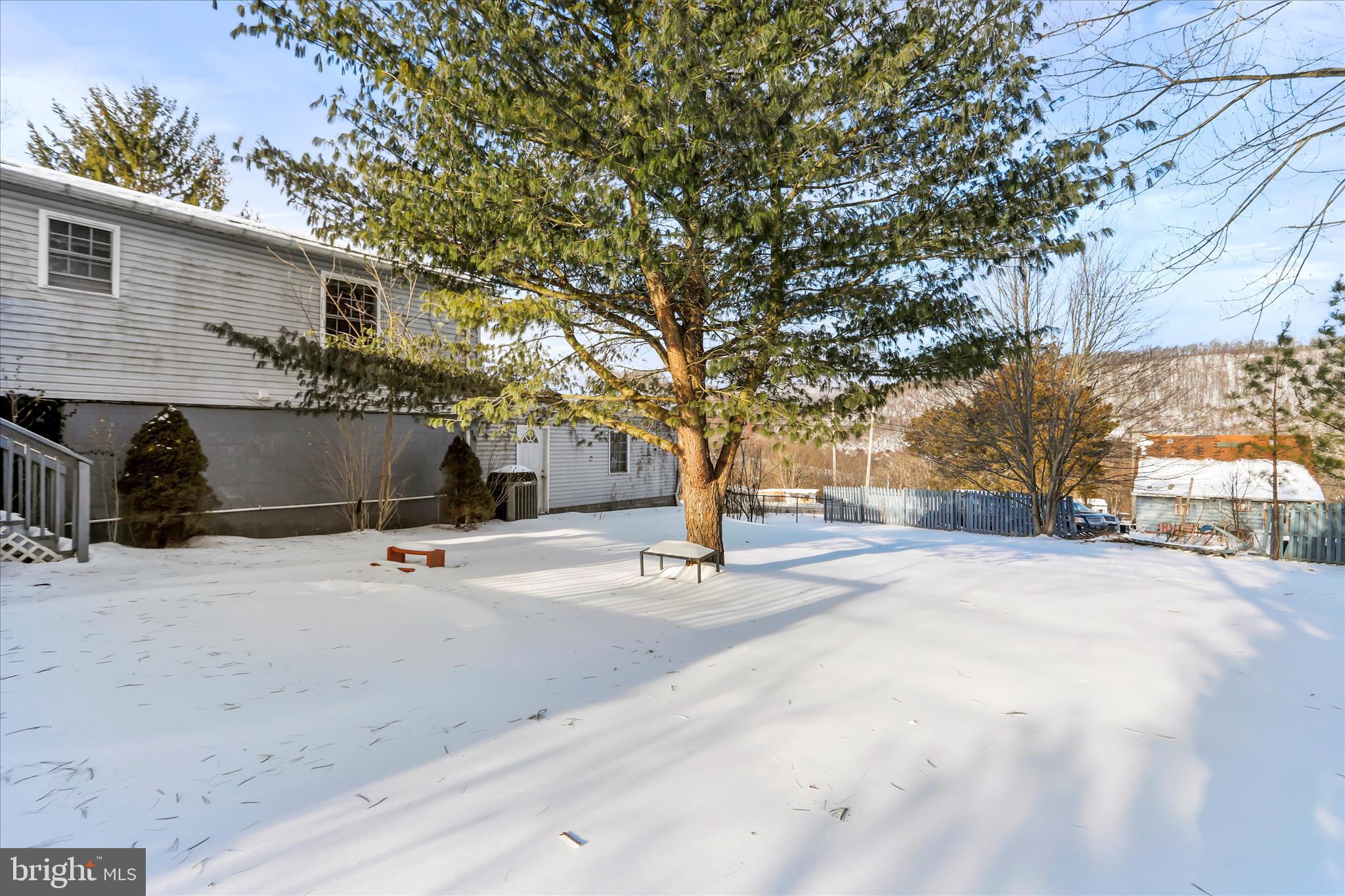 CUT OFF ROAD - Residential