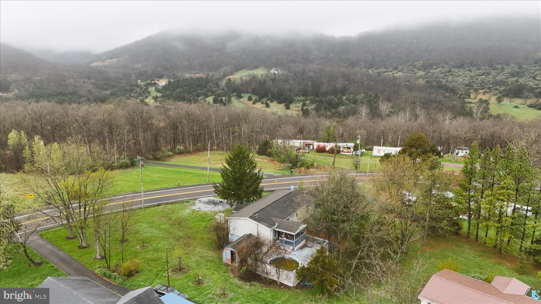 CUT OFF ROAD - Residential