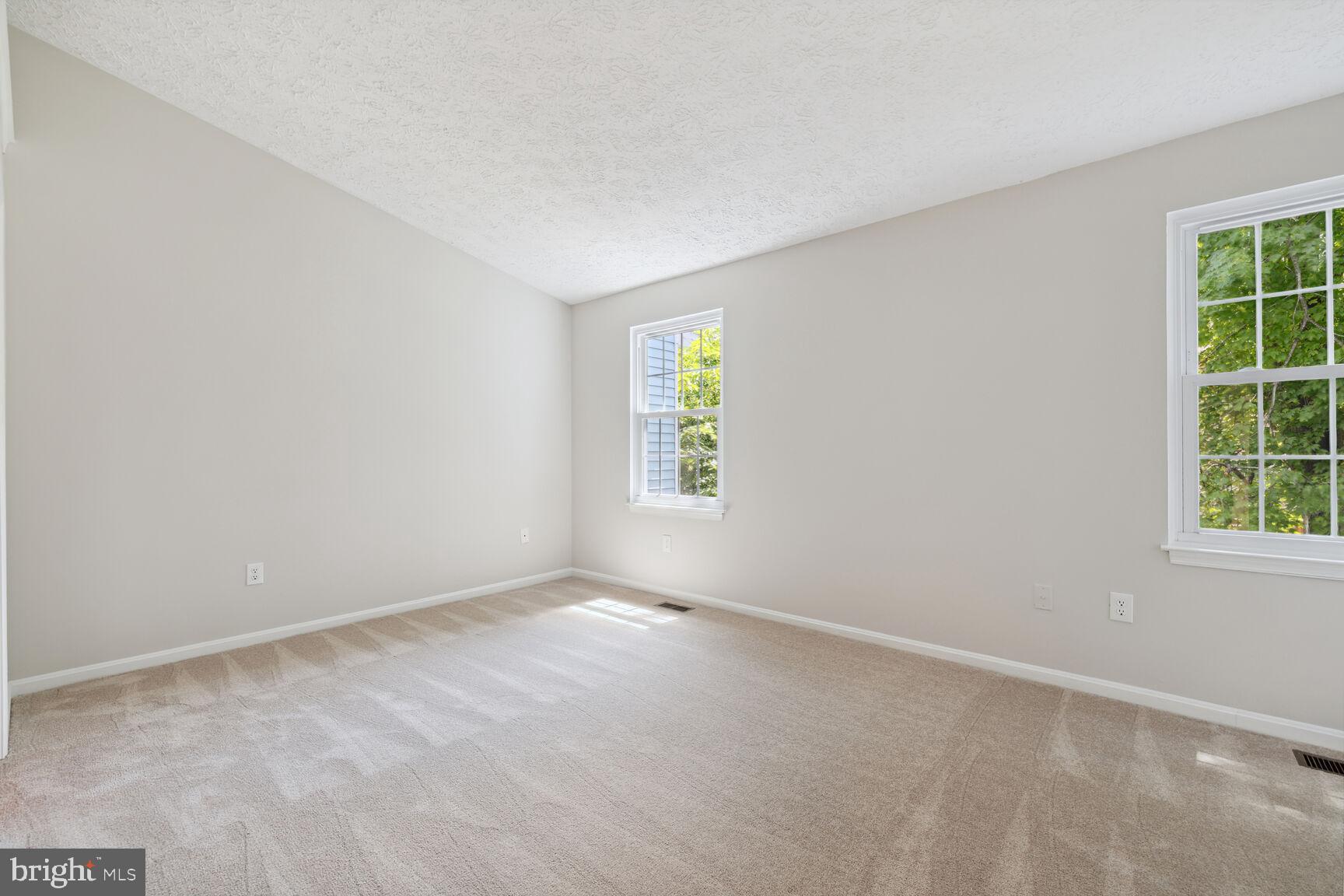 FERNSHIRE FARMS - Residential