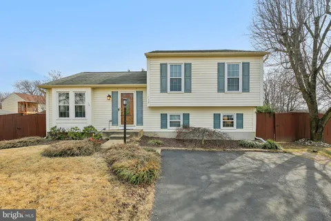730 Sunnyfield Lane, Baltimore, MD 21225 - MLS#: MDAA2105320
