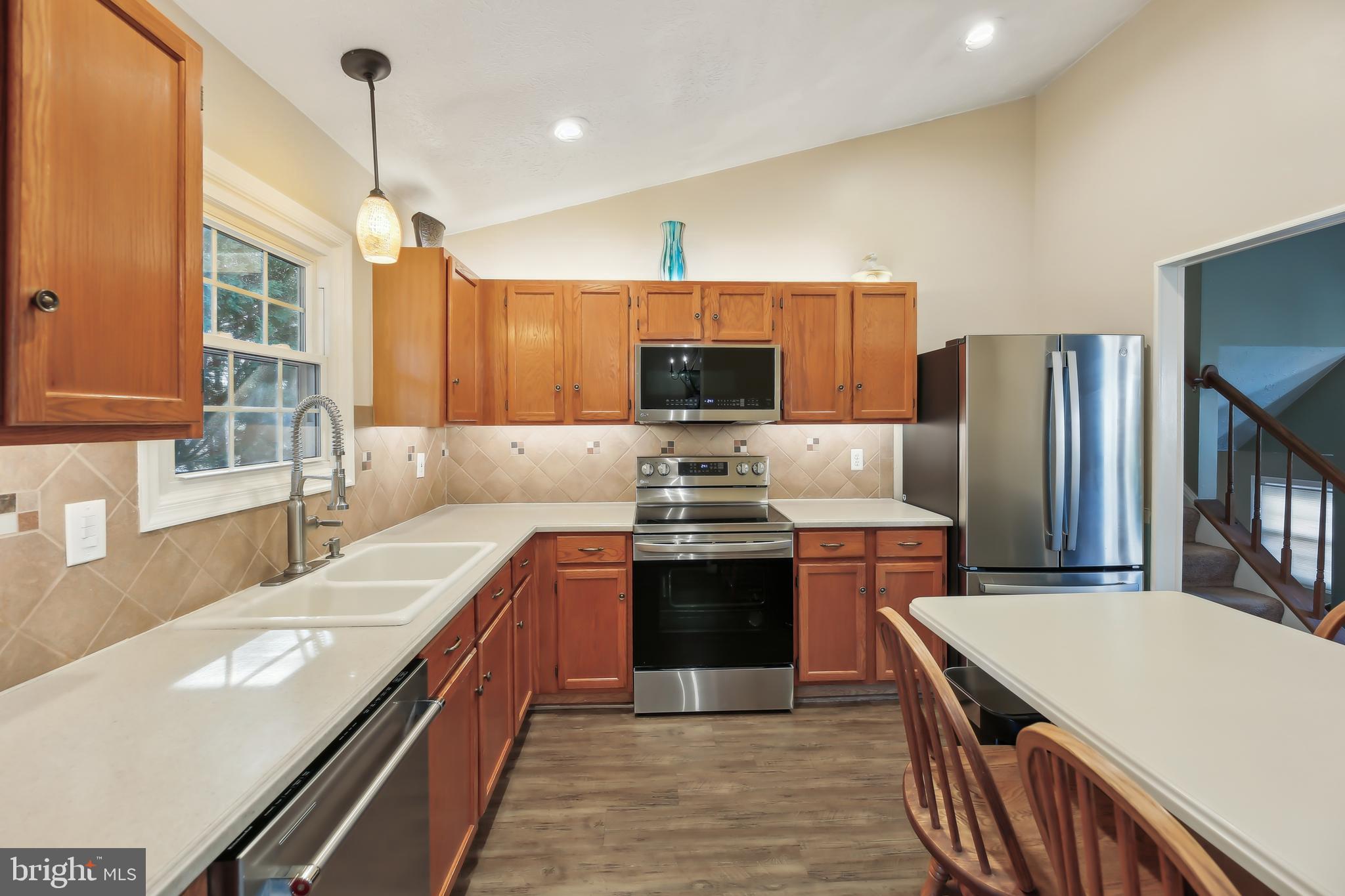 SUNNYFIELD ESTATES - Residential