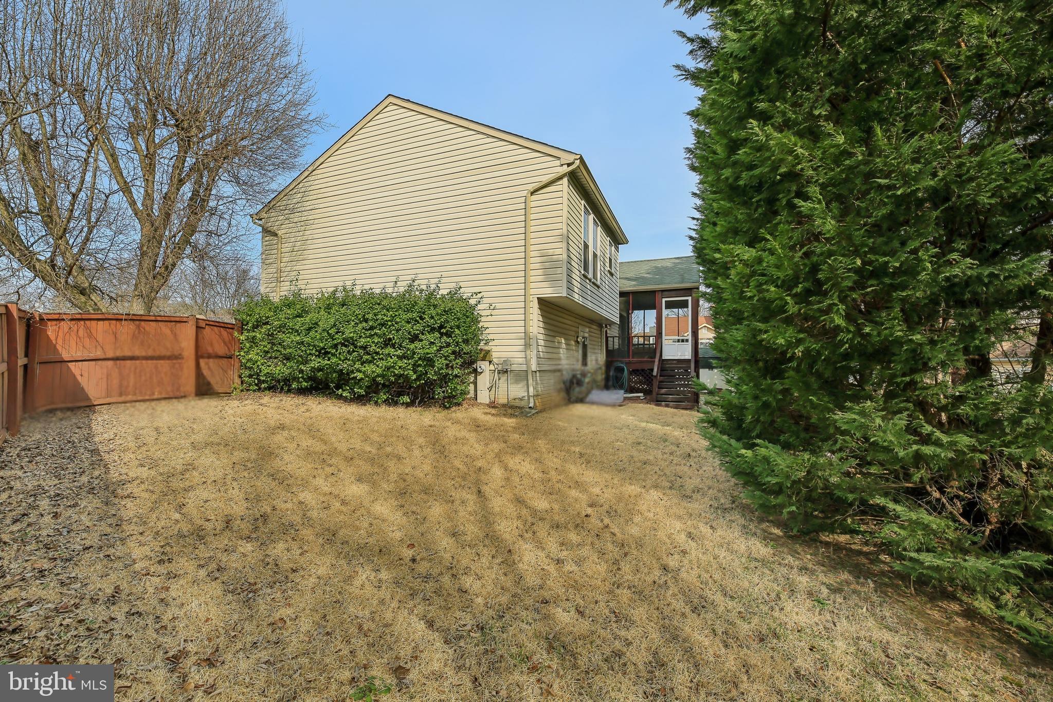 SUNNYFIELD ESTATES - Residential