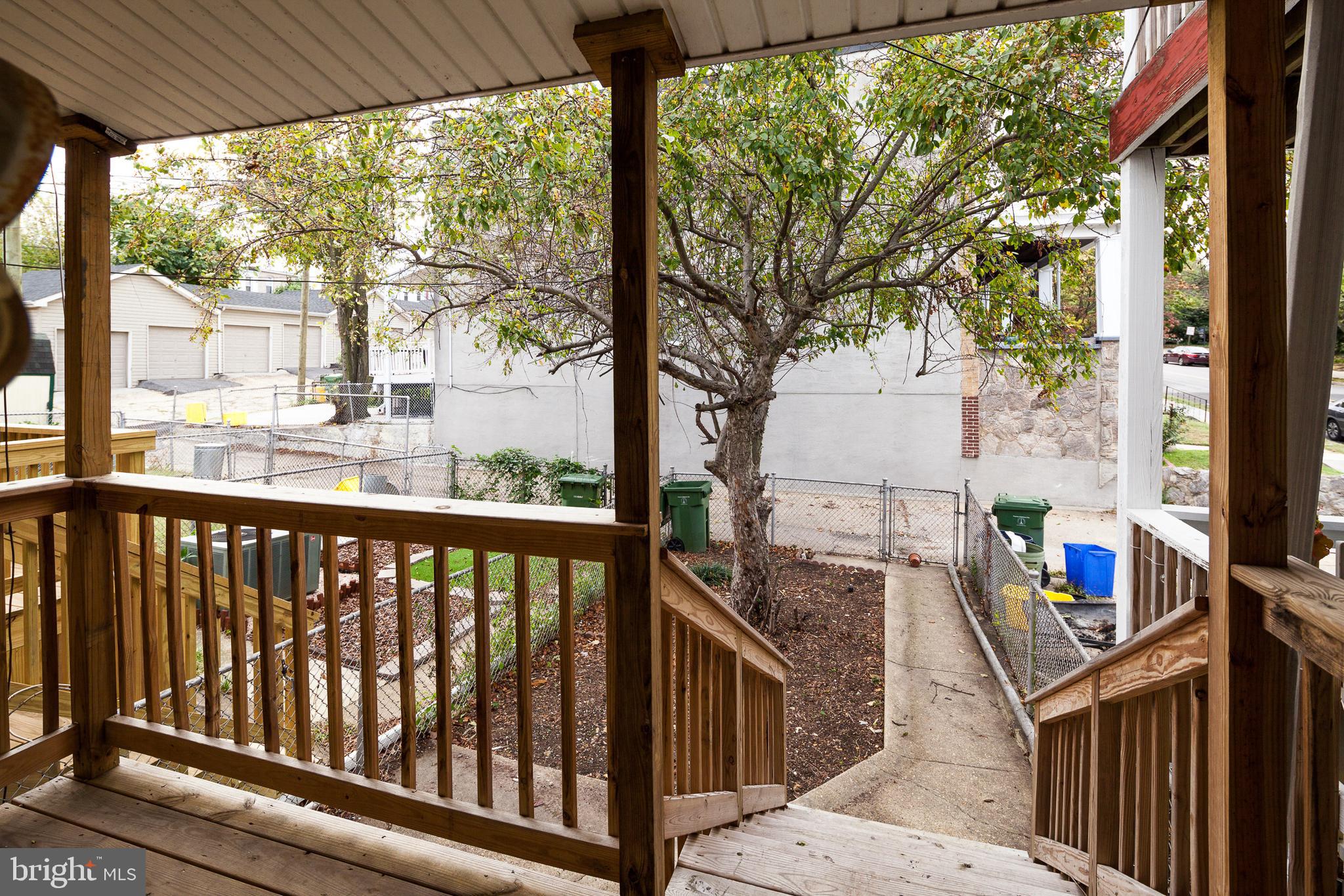 HAMPDEN HISTORIC DISTRICT - Residential Lease