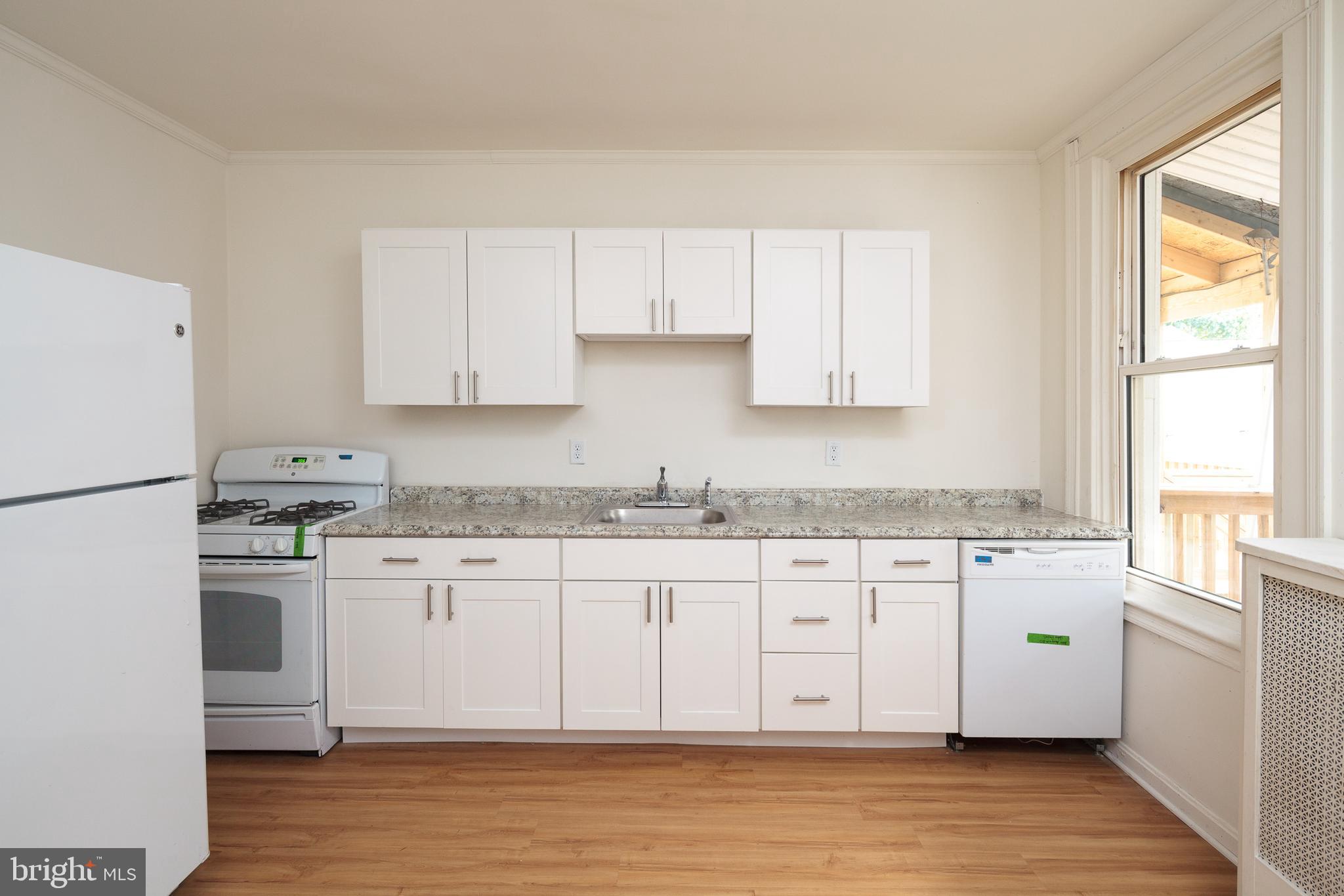 HAMPDEN HISTORIC DISTRICT - Residential Lease