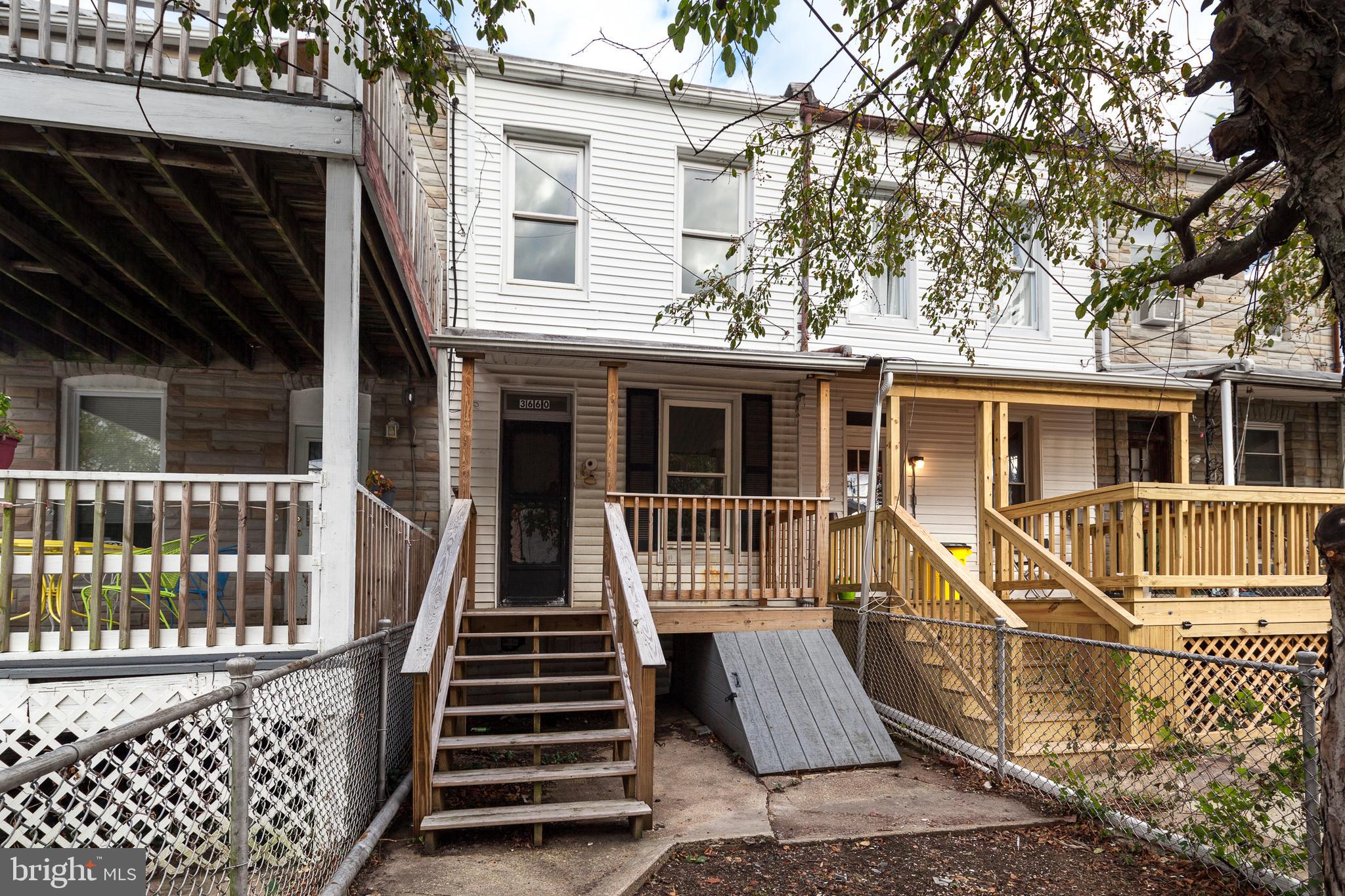 HAMPDEN HISTORIC DISTRICT - Residential Lease