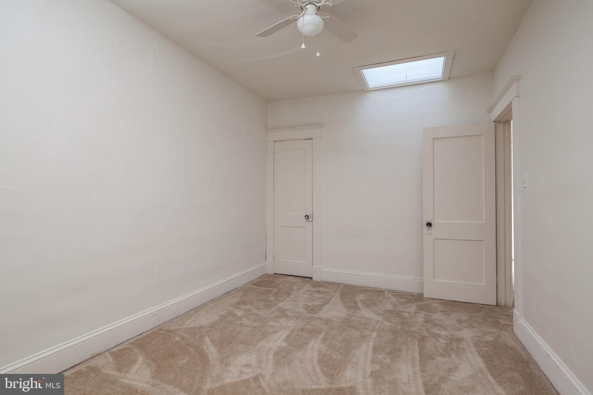 HAMPDEN HISTORIC DISTRICT - Residential Lease