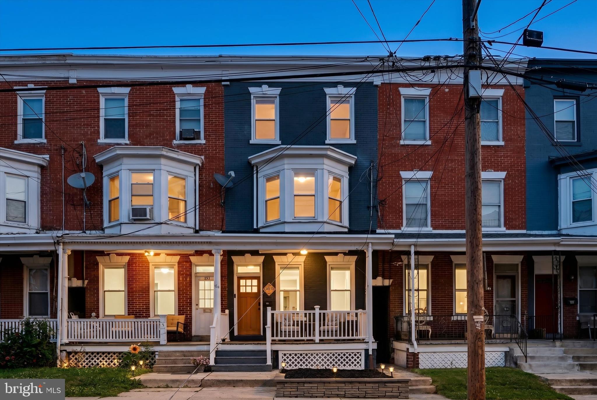 549 N PLUM STREET