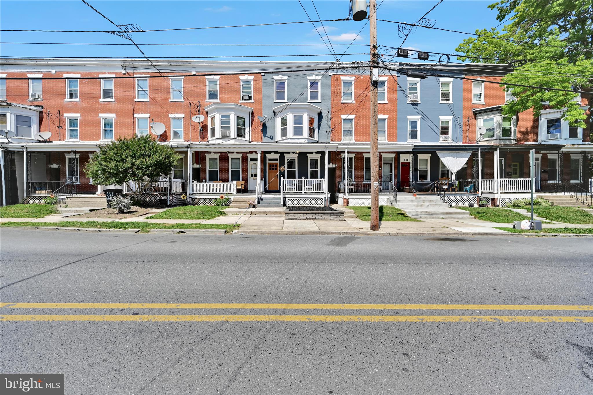 549 N PLUM STREET