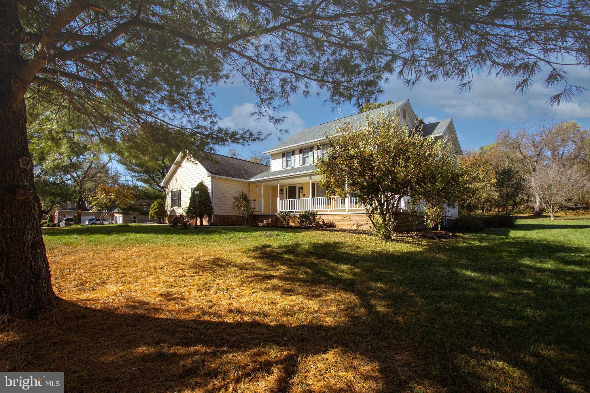 NOLLVILLE MANOR - Residential