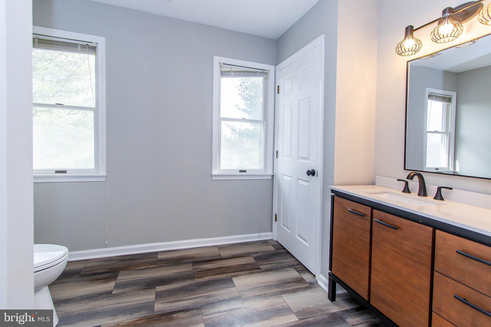 NOLLVILLE MANOR - Residential