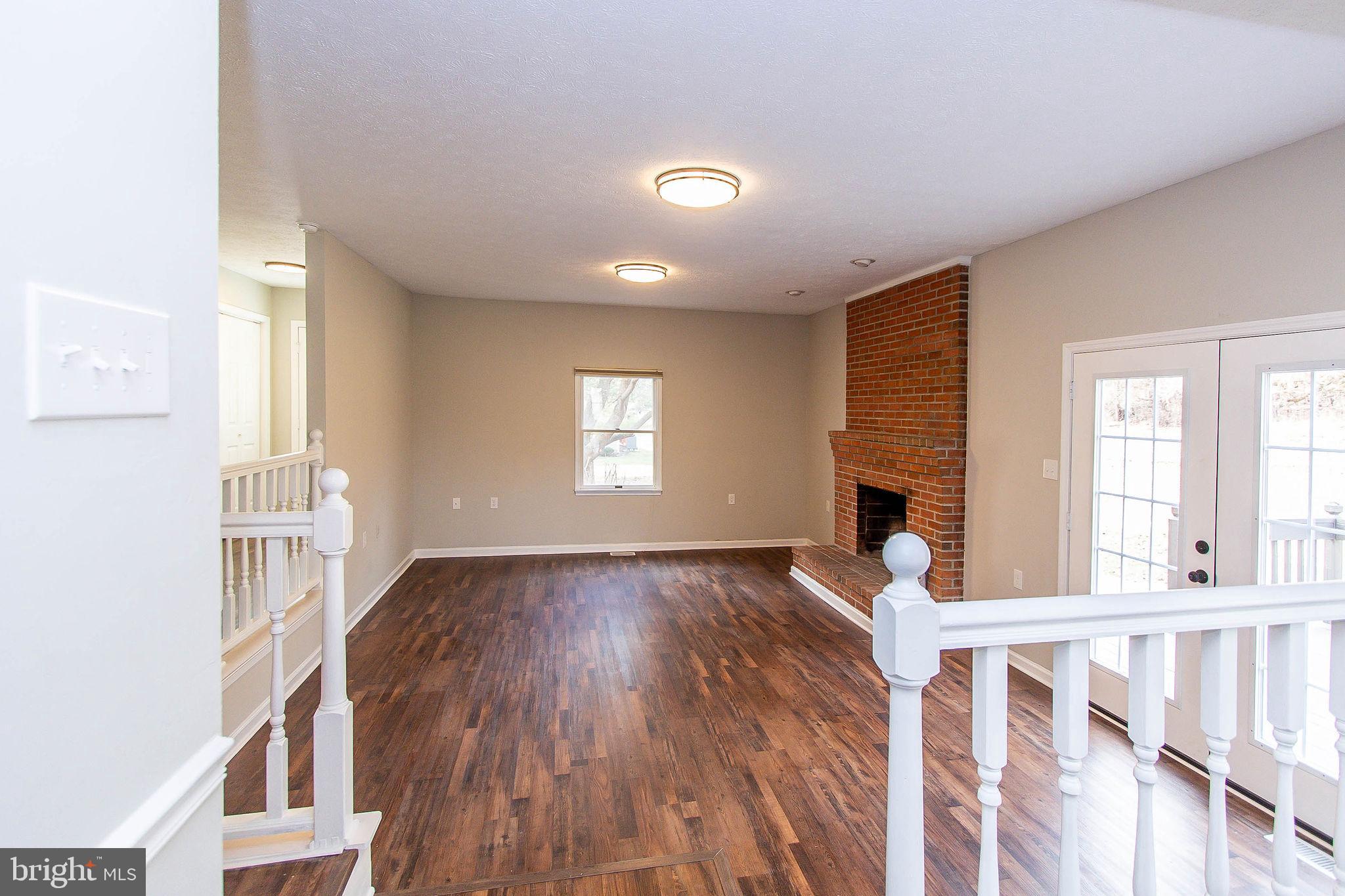 NOLLVILLE MANOR - Residential