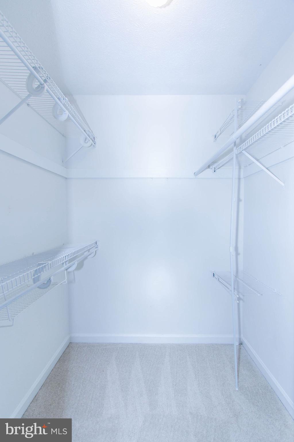 NOLLVILLE MANOR - Residential