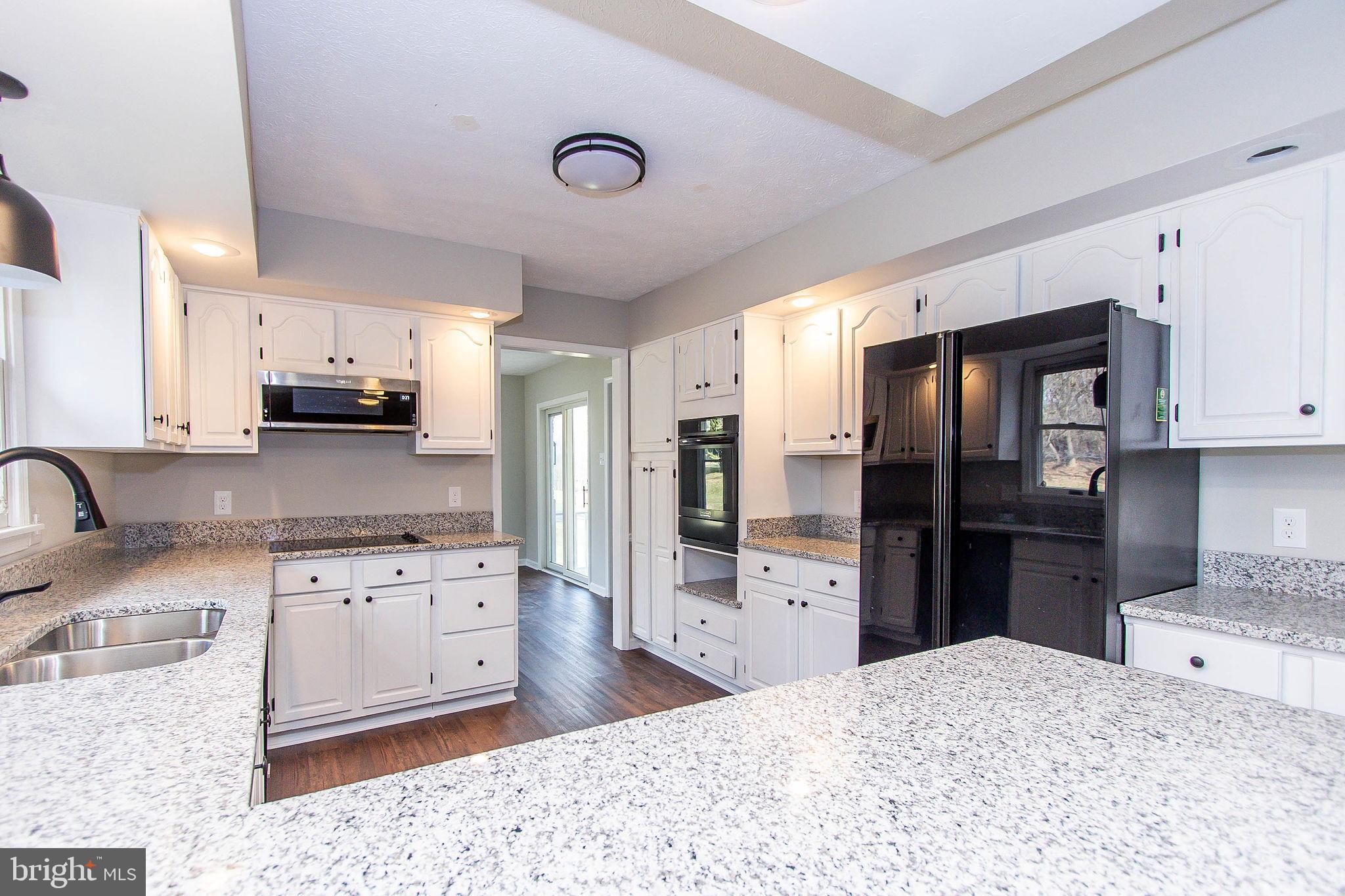 NOLLVILLE MANOR - Residential