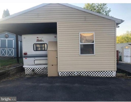 92 LLOYD DR, FALLING WATERS, WV 25419 - Image a2e7221478a8b3d84e82e2cc5e04294a/3464306699