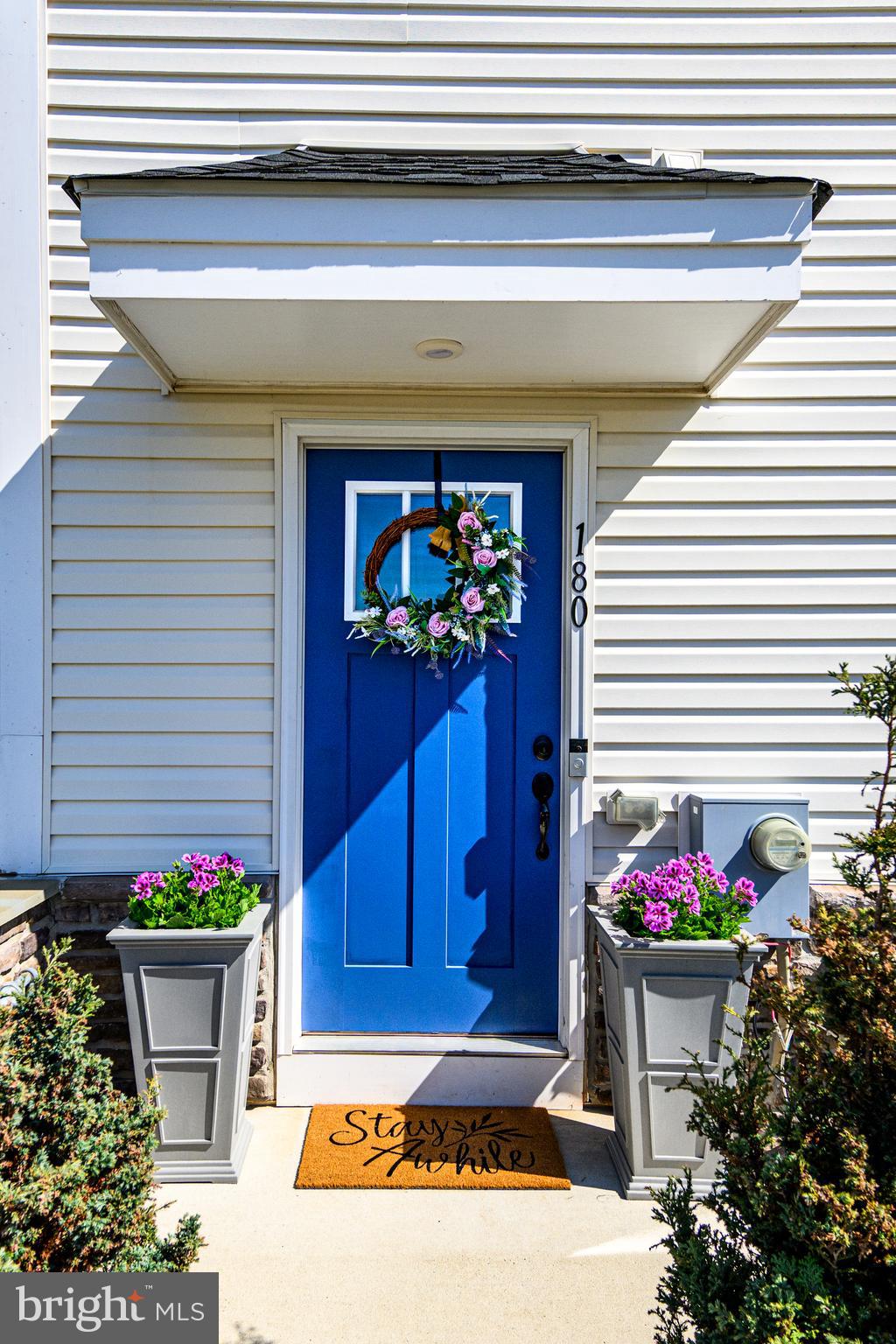 MONTGOMERY VIEW - Residential