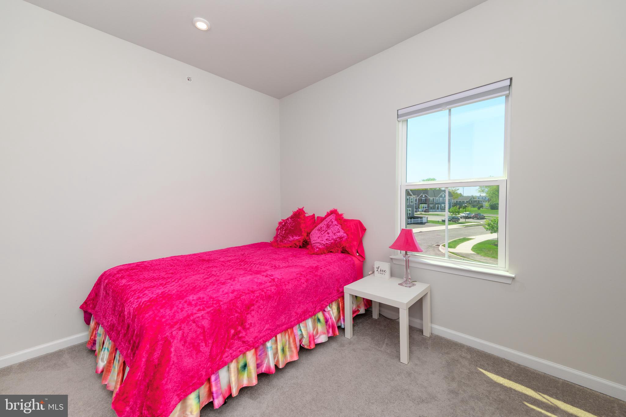 MONTGOMERY VIEW - Residential