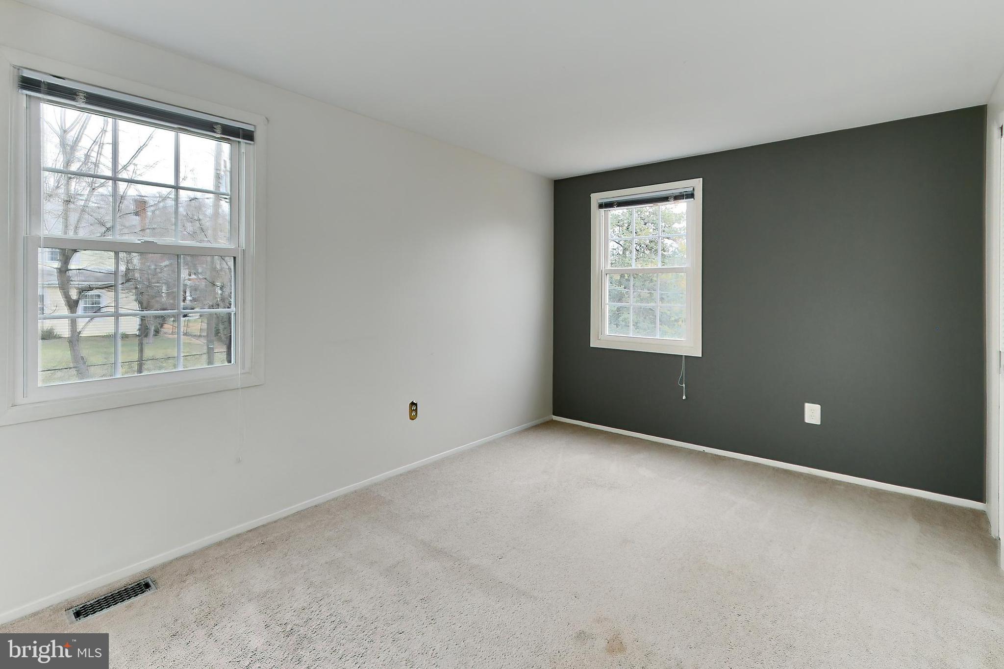 GREENBRIAR - Residential Lease