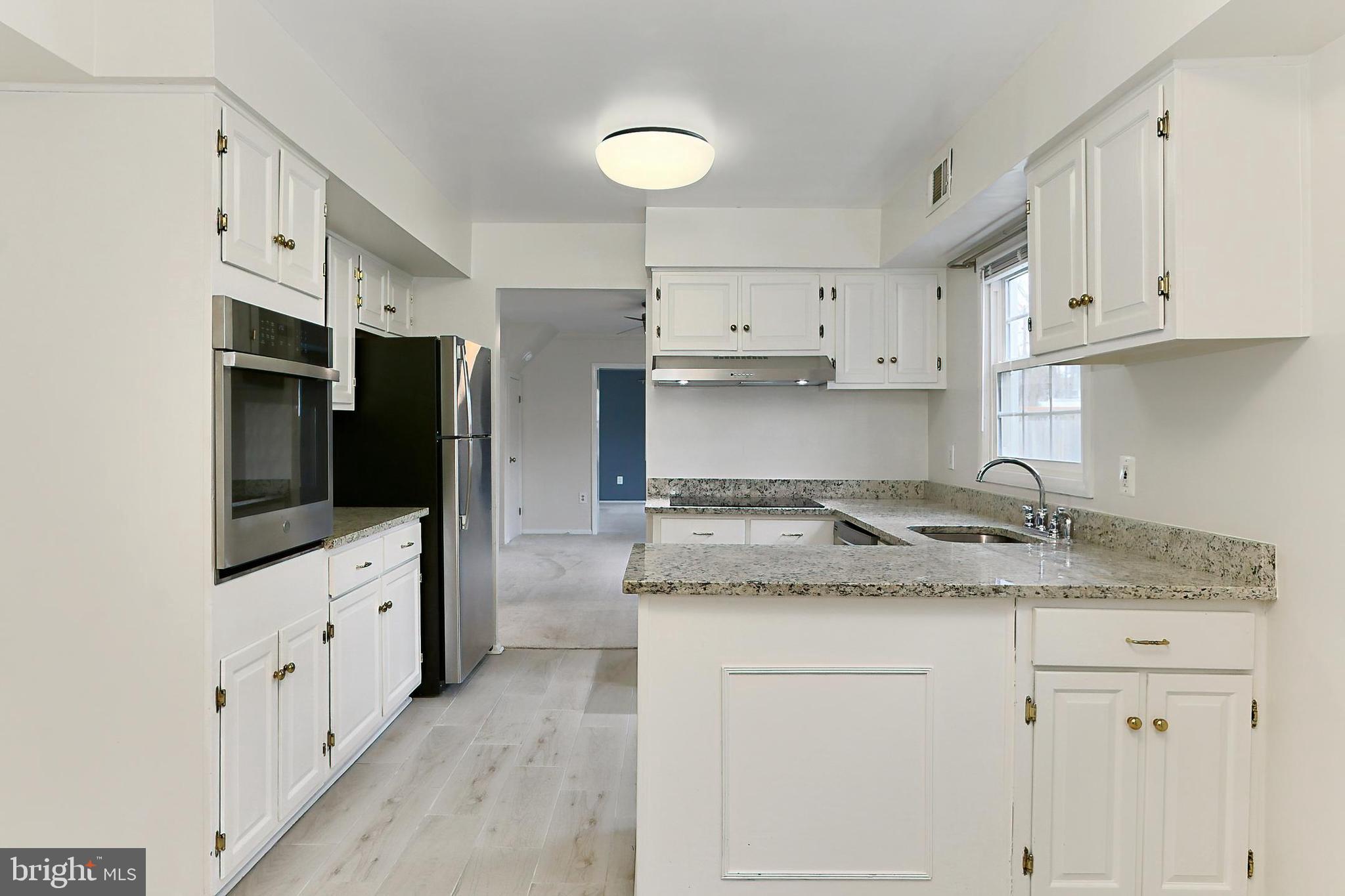 GREENBRIAR - Residential Lease