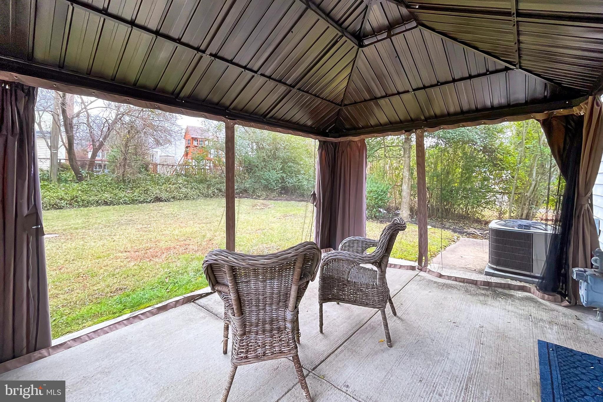 GREENBRIAR - Residential Lease