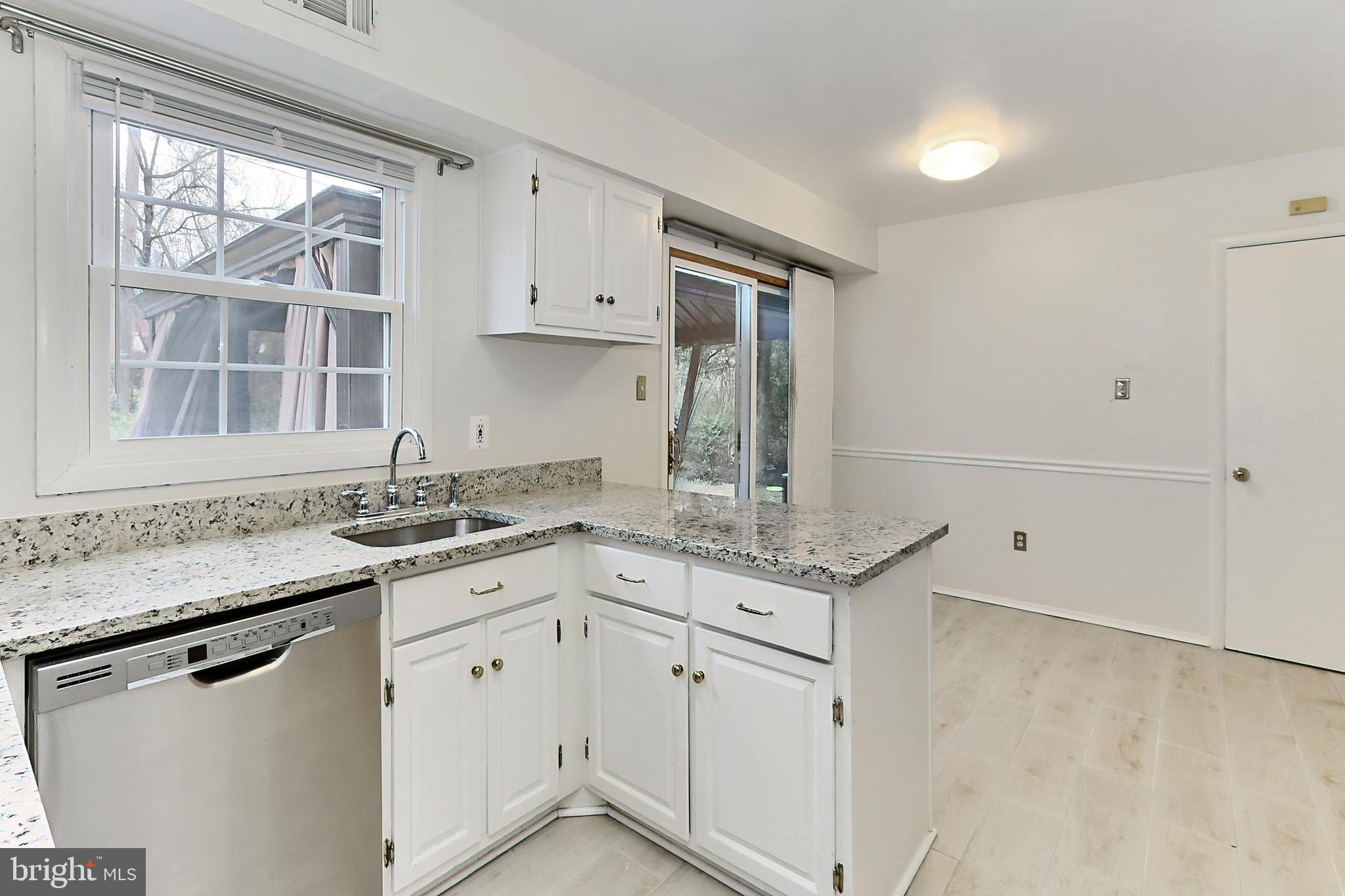 GREENBRIAR - Residential Lease