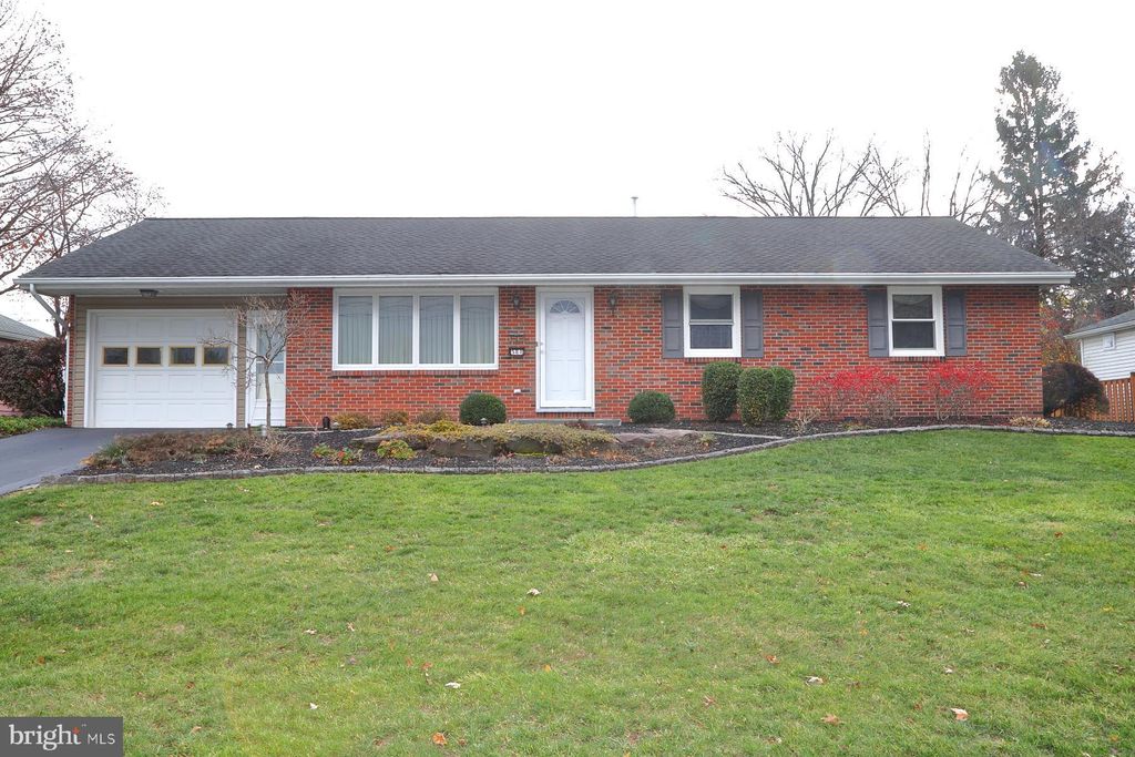 Photo of 584 E Willow Street, ELIZABETHTOWN, PA 17022 (MLS # PALA2060614)