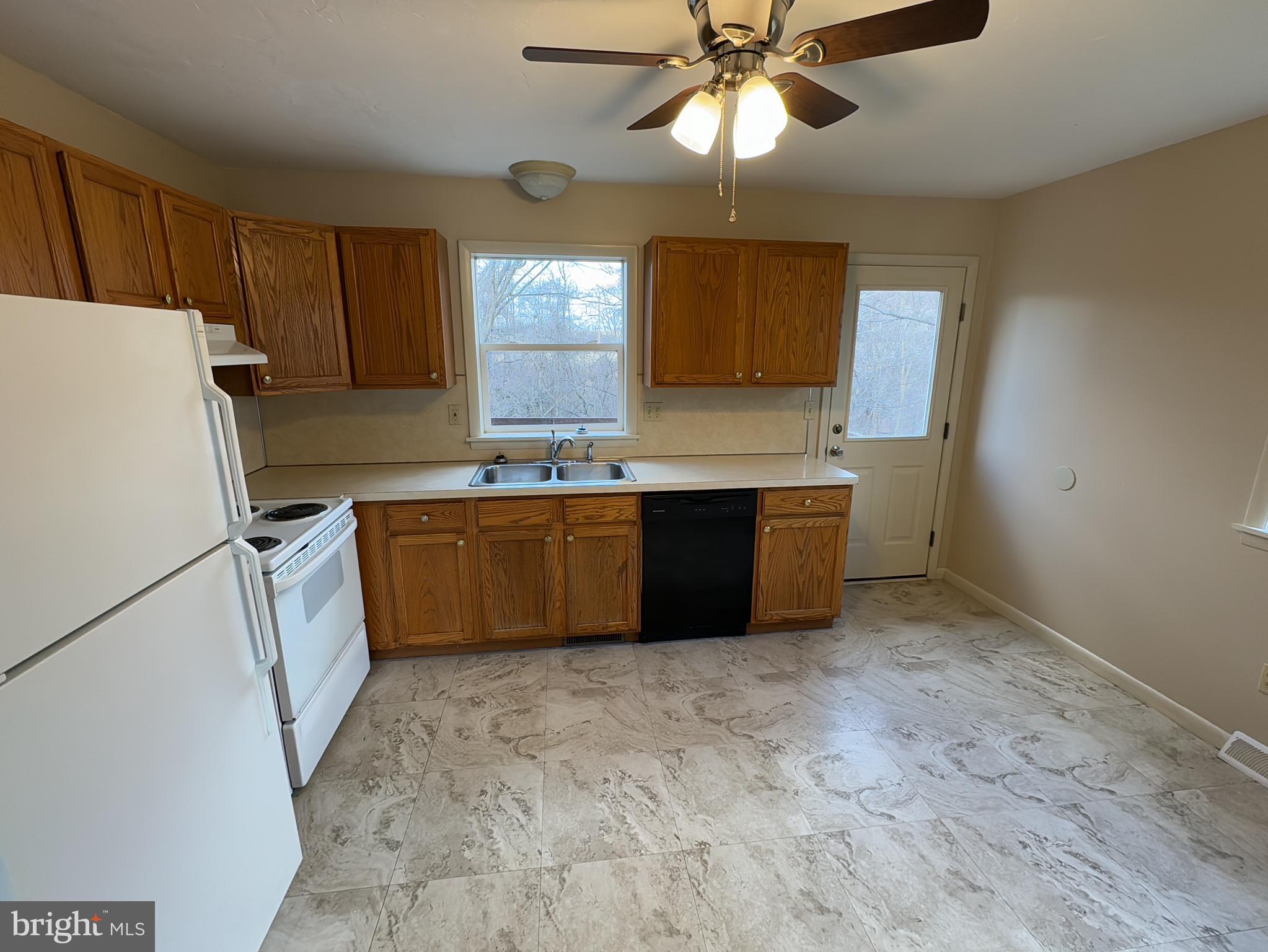 YORK TWP - Residential Lease