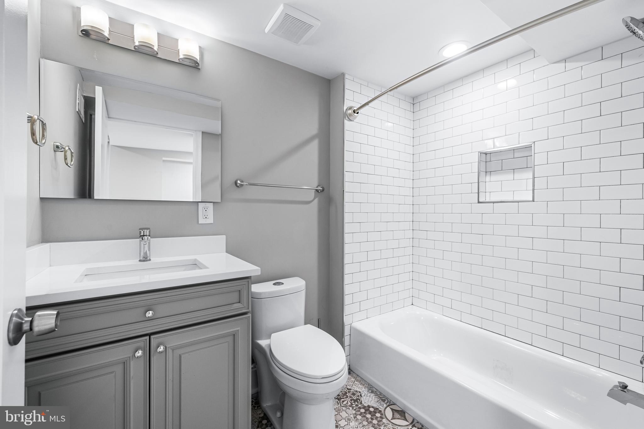 UPPER FELLS POINT - Residential