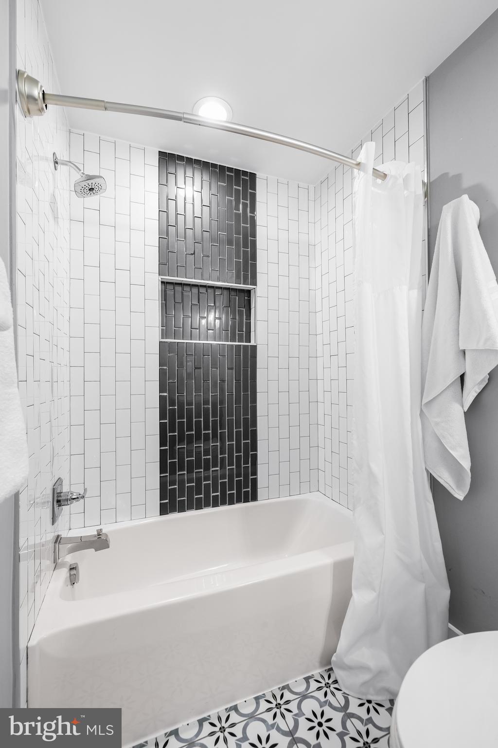 UPPER FELLS POINT - Residential