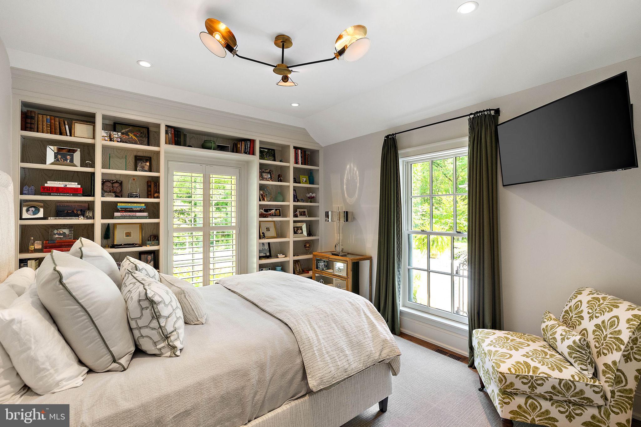 FAIR HILL - Residential