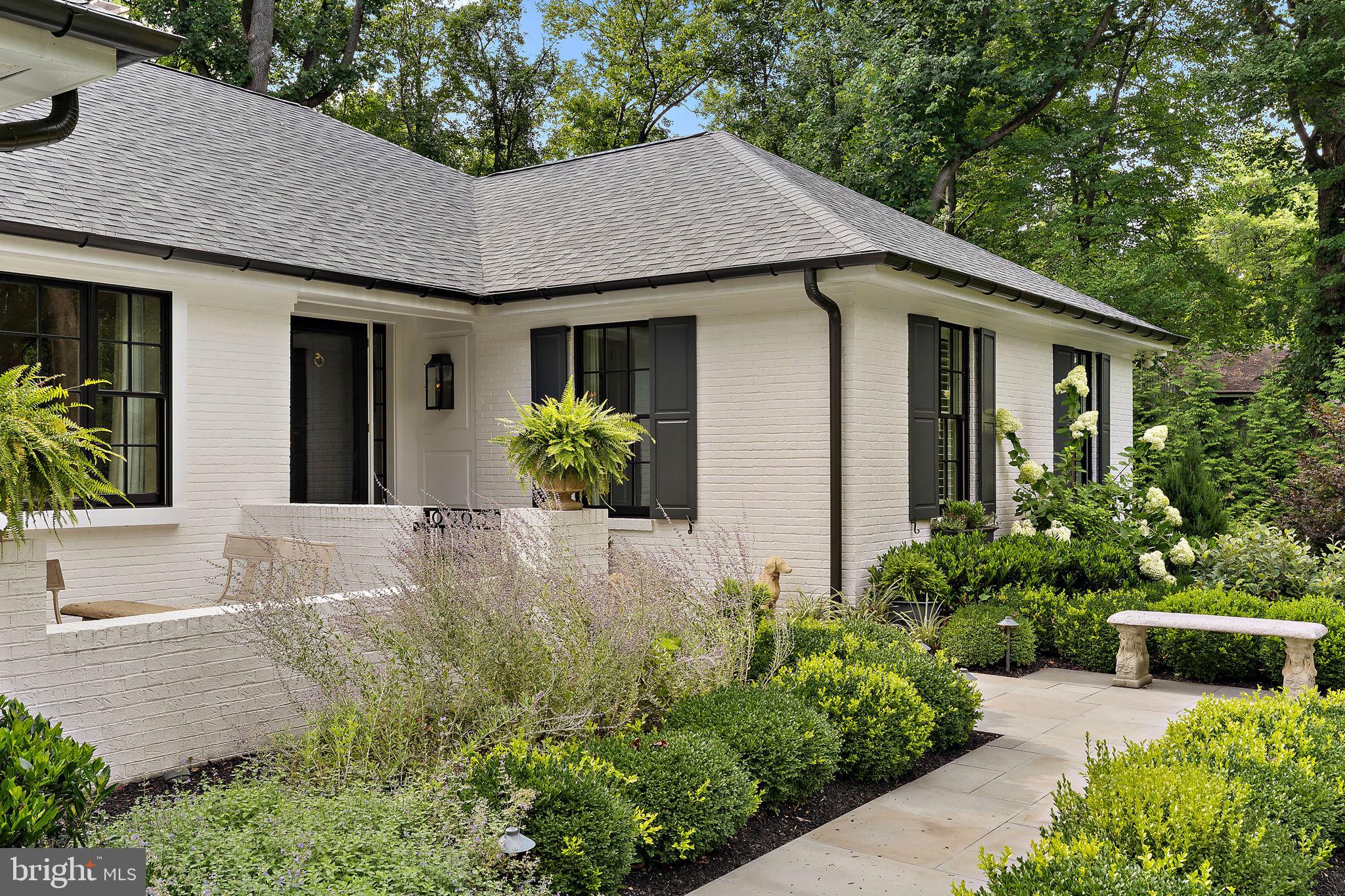 FAIR HILL - Residential