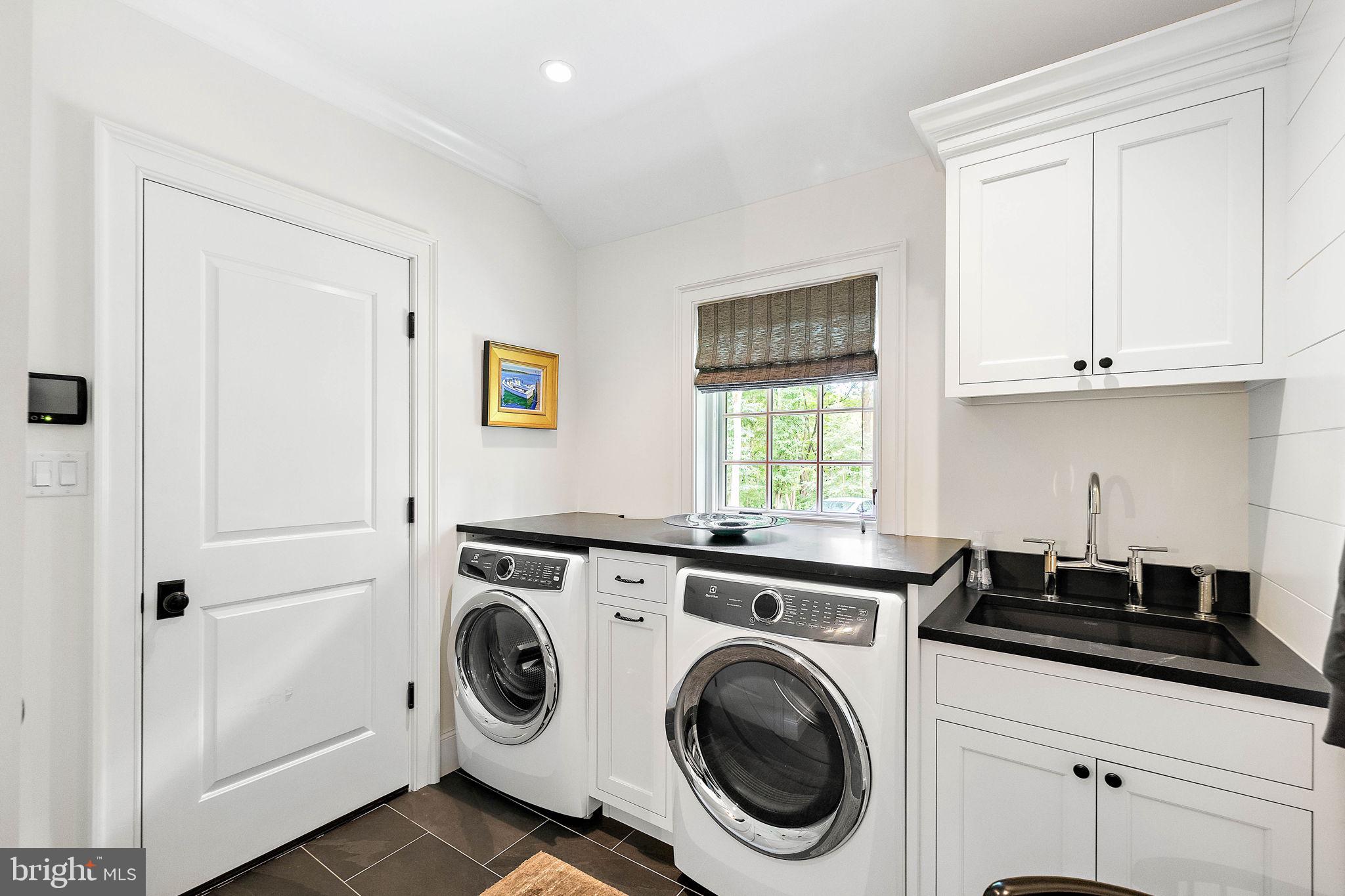 FAIR HILL - Residential