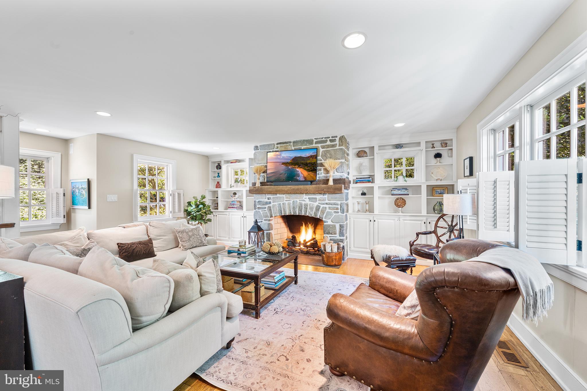 BRYN MAWR - Residential