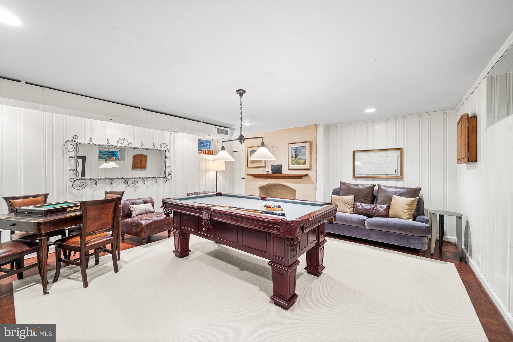 BRYN MAWR - Residential