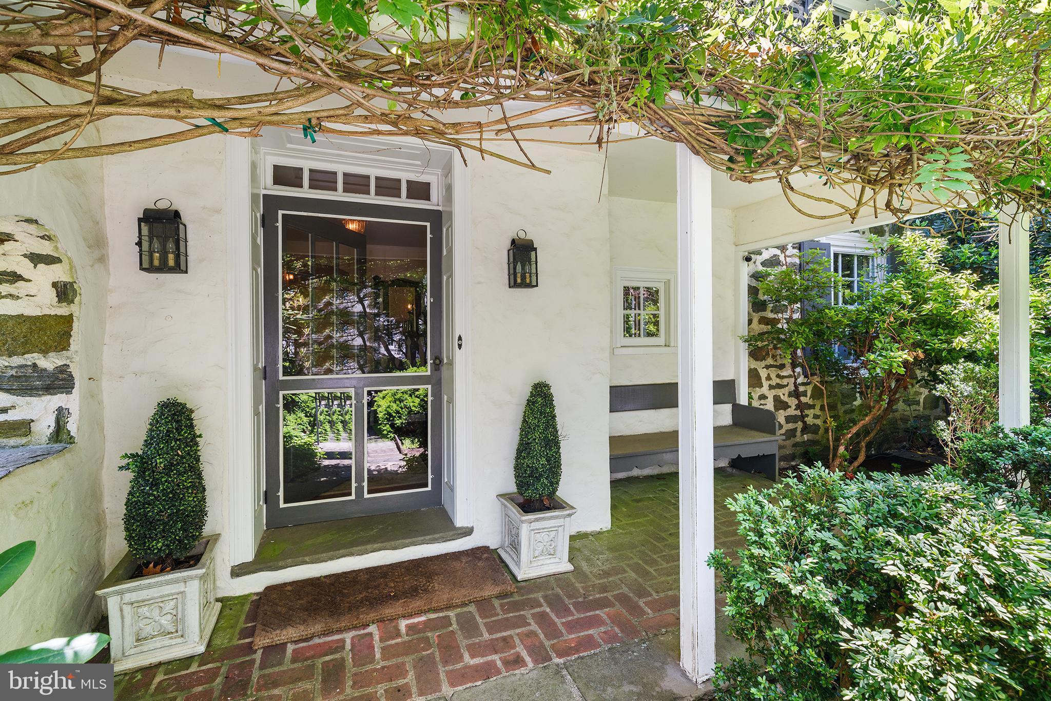 BRYN MAWR - Residential