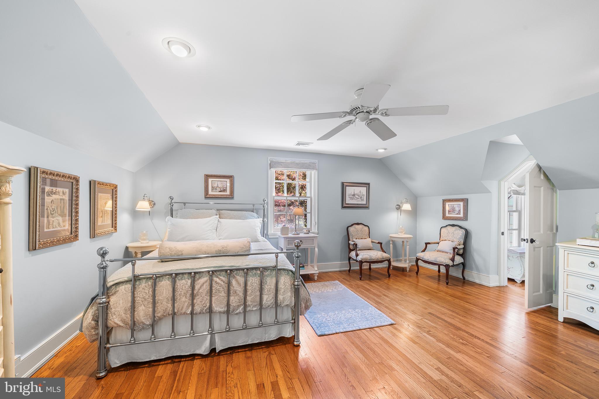 BRYN MAWR - Residential