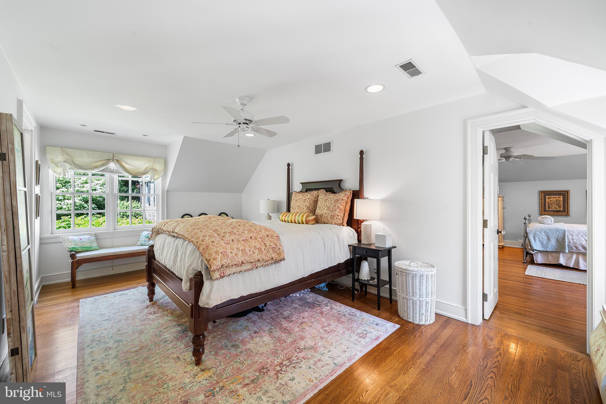 BRYN MAWR - Residential