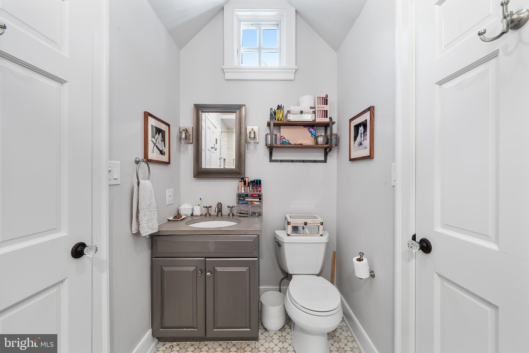 BRYN MAWR - Residential